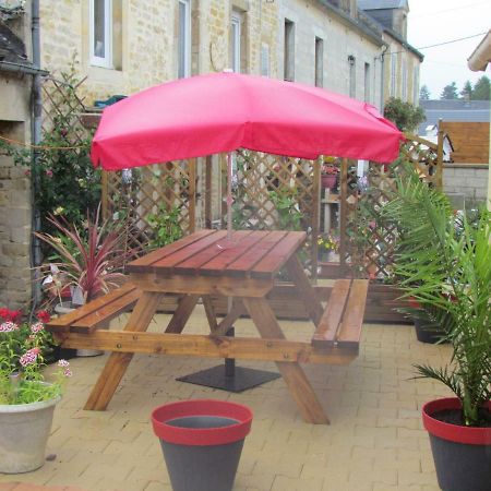 Le Marioly Tilly-sur-Seulles Exterior foto